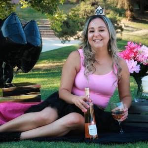 Meet your Posher, Alma